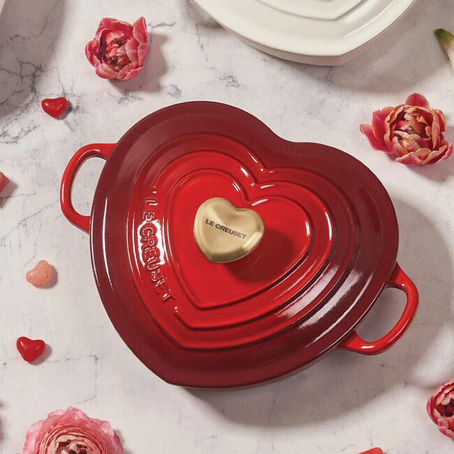 Shallow Heart Cocotte with Light Gold Heart Knob