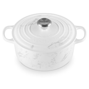 Signature Round Dutch Oven