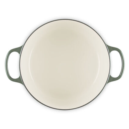 Signature Round Dutch Oven