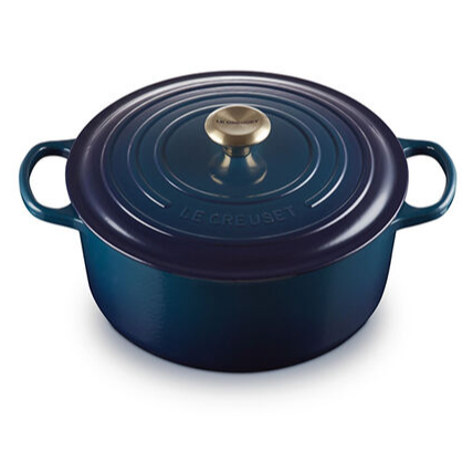 Signature Round Dutch Oven