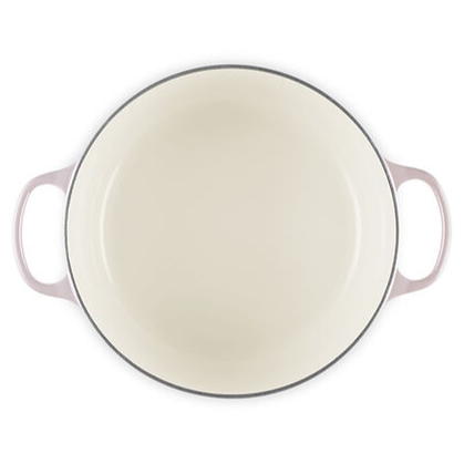 Signature Round Dutch Oven