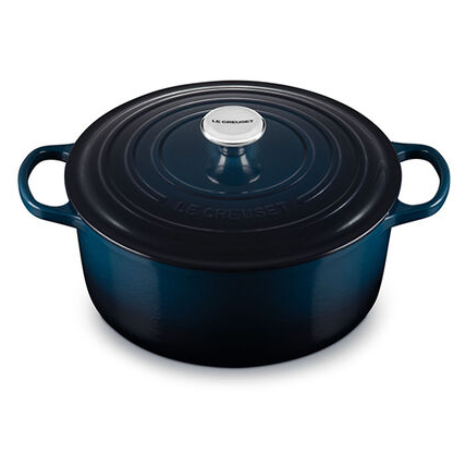 Signature Round Dutch Oven