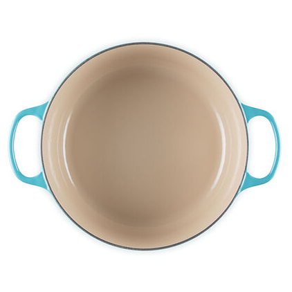 Signature Round Dutch Oven